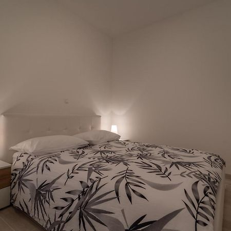 Apartman Pjer Trogir Kültér fotó